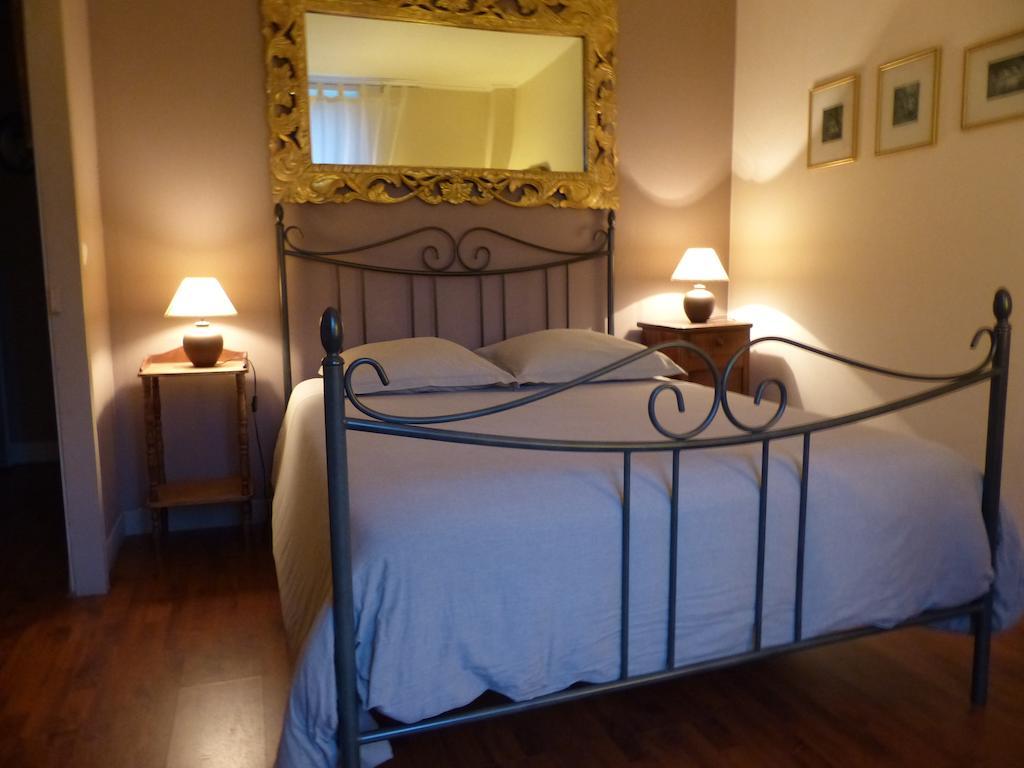 Bed and Breakfast Le Domaine De Panissac Berneuil  Номер фото